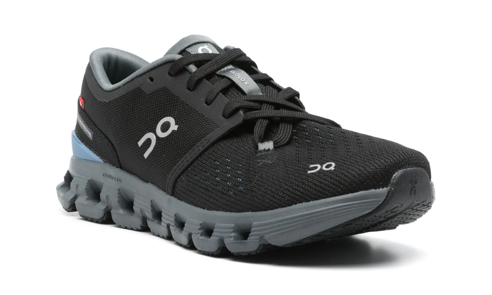 On Cloud X 4 "Black | Chambray"