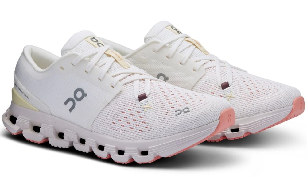 On Cloud X 4 "Ivory Sand "