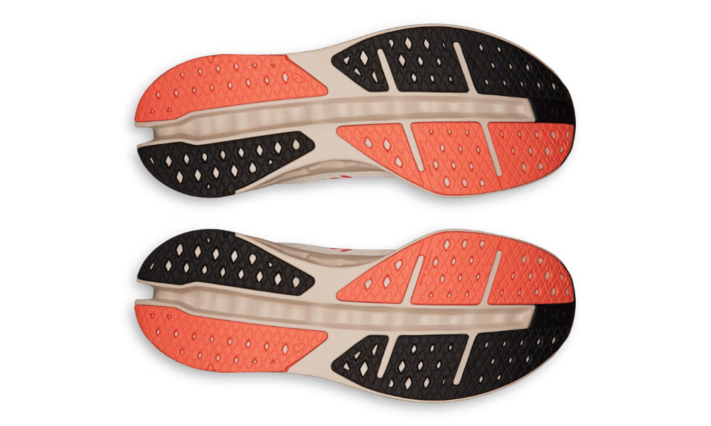 On Cloudsurfer Max 'Ivory | Salmon'