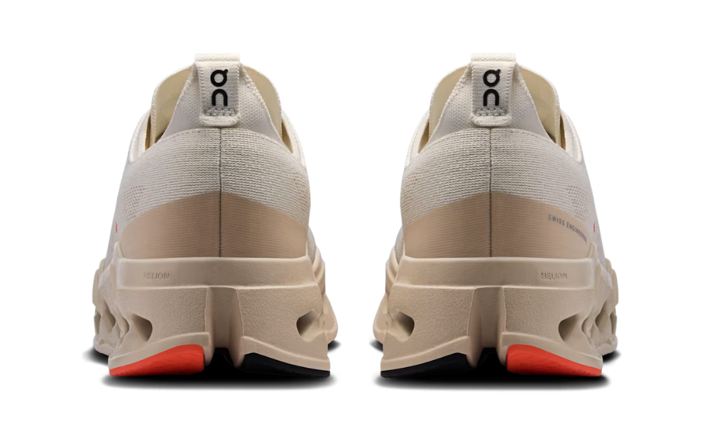 On Cloudsurfer Max 'Ivory | Salmon'